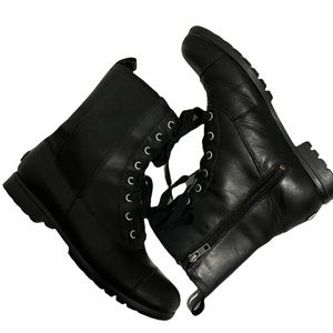 UGG HAZELWOOD BLACK LACE UP BOOTS